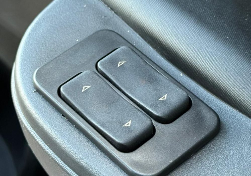 WhatsApp Image 2025-12-16 at 12.35.22 (3)